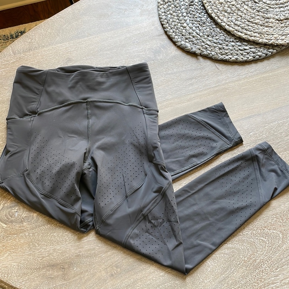 Lululemon swift speed leggings - gray size 6